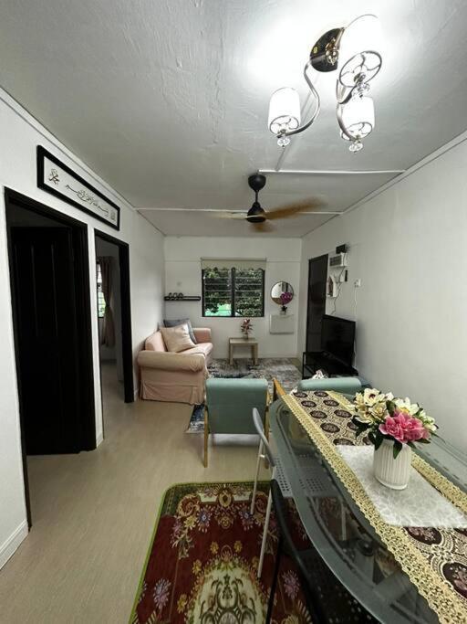 Iris Homestay @ Taman Melati Kuala Lumpur Esterno foto
